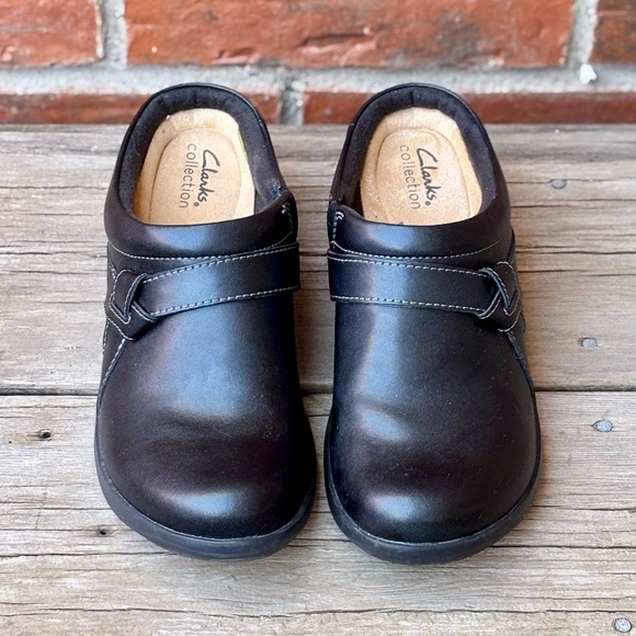 Clarks Angie Mist Black Leather Slip On Clogs Mules Sz 10M - Picture 2 of 8